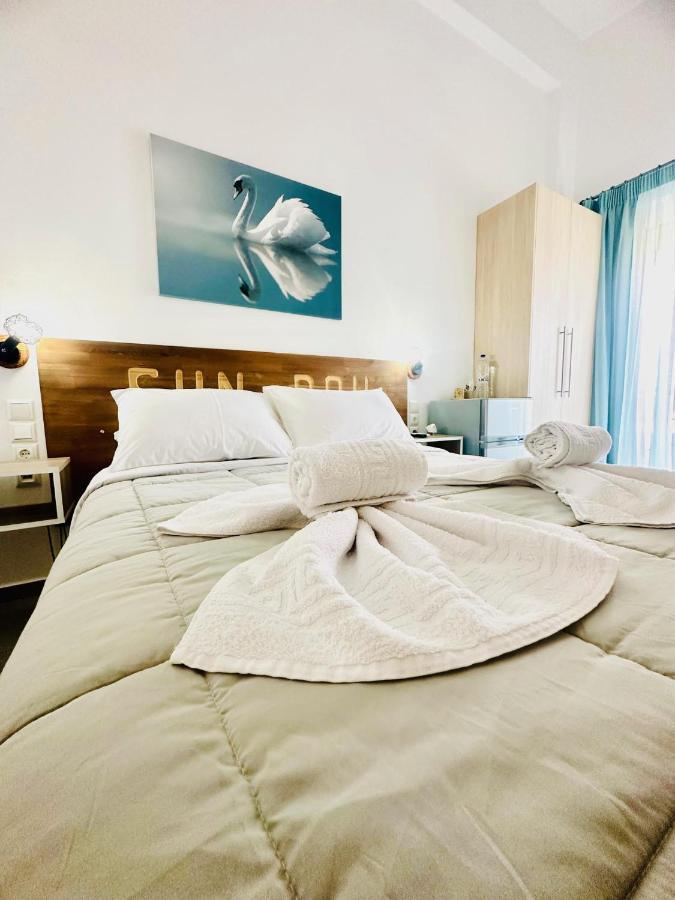Sun Day Apartments Free Airport Shuttle Artemida  Dış mekan fotoğraf