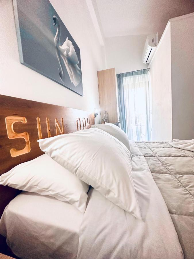 Sun Day Apartments Free Airport Shuttle Artemida  Dış mekan fotoğraf