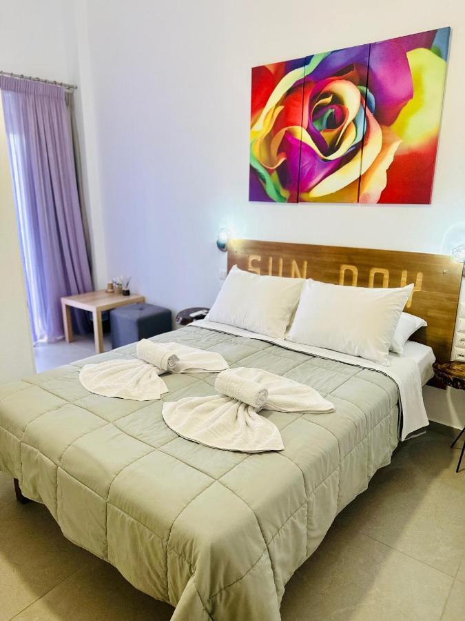 Sun Day Apartments Free Airport Shuttle Artemida  Dış mekan fotoğraf
