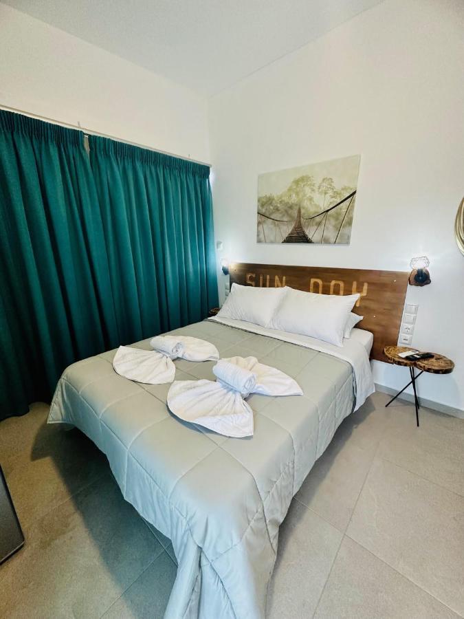 Sun Day Apartments Free Airport Shuttle Artemida  Dış mekan fotoğraf