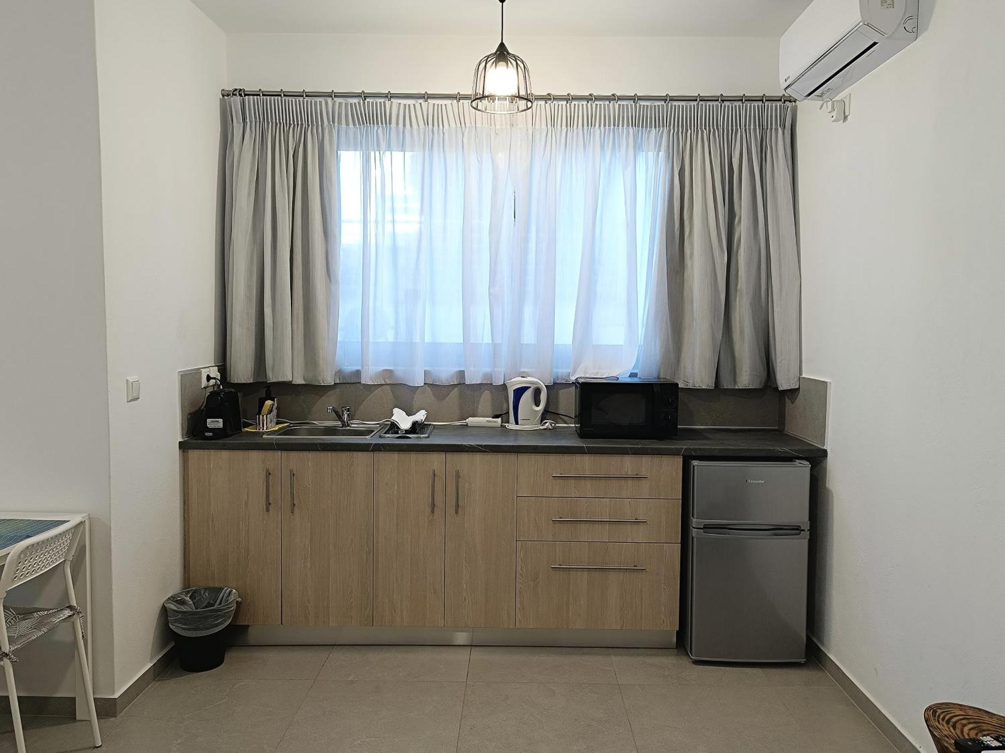 Sun Day Apartments Free Airport Shuttle Artemida  Dış mekan fotoğraf